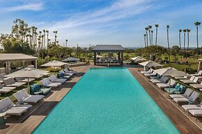 VEA Newport Beach, A Marriott Resort & Spa