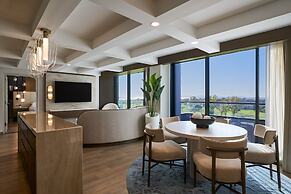 VEA Newport Beach, A Marriott Resort & Spa