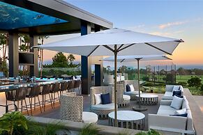 VEA Newport Beach, A Marriott Resort & Spa