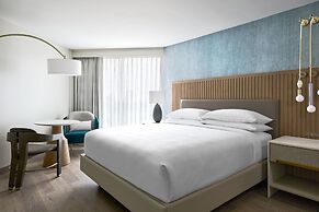 VEA Newport Beach, A Marriott Resort & Spa