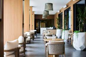 VEA Newport Beach, A Marriott Resort & Spa