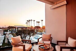 VEA Newport Beach, A Marriott Resort & Spa