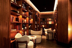 VEA Newport Beach, A Marriott Resort & Spa