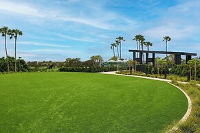 VEA Newport Beach, A Marriott Resort & Spa