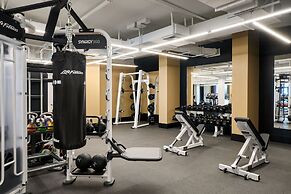 VEA Newport Beach, A Marriott Resort & Spa