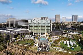 VEA Newport Beach, A Marriott Resort & Spa