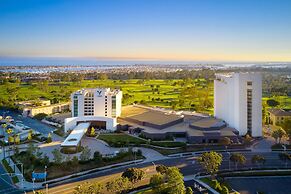VEA Newport Beach, A Marriott Resort & Spa