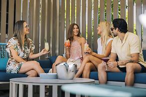 VEA Newport Beach, A Marriott Resort & Spa