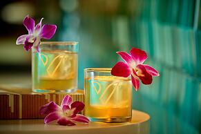 VEA Newport Beach, A Marriott Resort & Spa