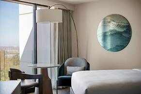 VEA Newport Beach, A Marriott Resort & Spa