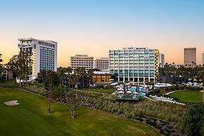 VEA Newport Beach, A Marriott Resort & Spa