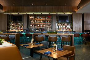 VEA Newport Beach, A Marriott Resort & Spa