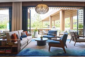 VEA Newport Beach, A Marriott Resort & Spa