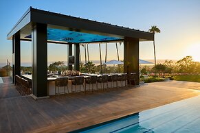 VEA Newport Beach, A Marriott Resort & Spa