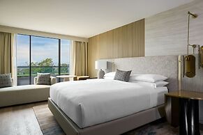 VEA Newport Beach, A Marriott Resort & Spa