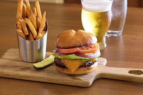 DoubleTree by Hilton Minneapolis Airport, MN