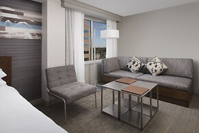Kansas City Marriott Country Club Plaza