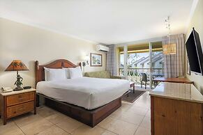 Aston Islander on the Beach