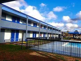 Days Inn by Wyndham Washington