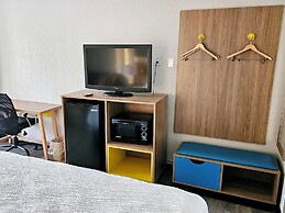 Days Inn by Wyndham Washington