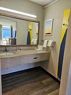 Days Inn by Wyndham Washington