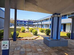 Days Inn by Wyndham Washington