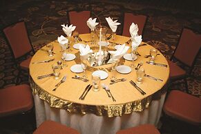 Doubletree Suites by Hilton at The Battery Atlanta