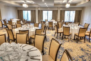 Doubletree Suites by Hilton at The Battery Atlanta