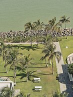 The Ville Resort - Casino