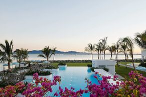 The Ville Resort - Casino