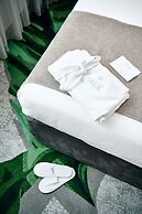 The Ville Resort - Casino