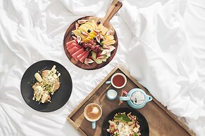 The Ville Resort - Casino