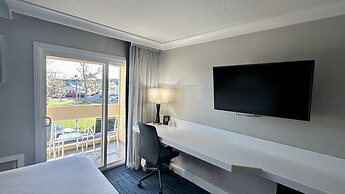 The Pacific Inn