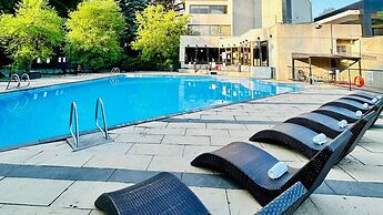 Crowne Plaza Toronto North York by IHG