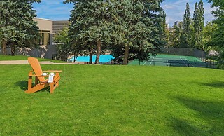 Crowne Plaza Toronto North York by IHG