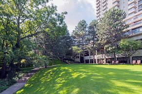 Crowne Plaza Toronto North York by IHG