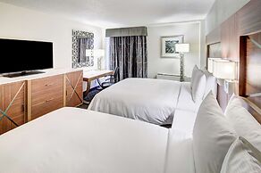 DoubleTree by Hilton Milwaukee Downtown