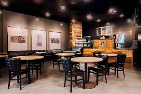 Delta Hotels by Marriott Fargo