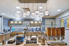 Homewood Suites by Hilton Windsor Locks Hartford