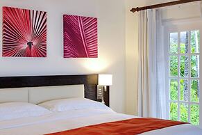 Crystal Cove by Elegant Hotels - All-Inclusive