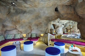 Crystal Cove by Elegant Hotels - All-Inclusive