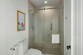 Crystal Cove, A Tribute Portfolio All-Inclusive Resort