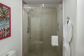 Crystal Cove, A Tribute Portfolio All-Inclusive Resort