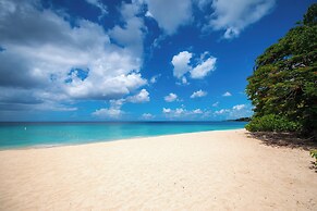 Crystal Cove by Elegant Hotels - All-Inclusive