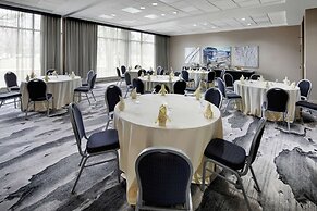 Embassy Suites by Hilton Detroit Troy Auburn Hills