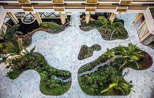 Hyatt Regency Maui Resort & Spa