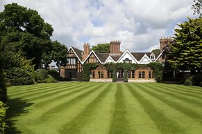 Macdonald Alveston Manor Hotel & Spa