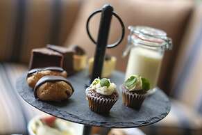 Macdonald Alveston Manor Hotel & Spa