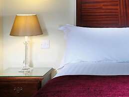 Macdonald Alveston Manor Hotel & Spa