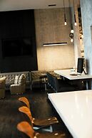 Renaissance Chicago Downtown Hotel